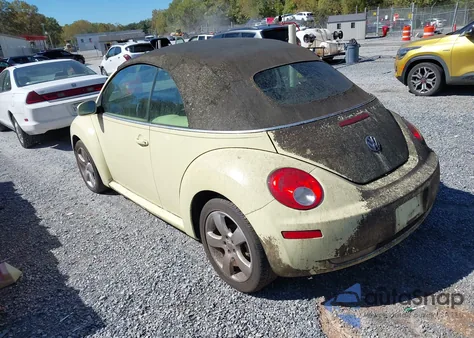 2006 Volkswagen New Beetle Convertible Option Pkg 2 from USA, damaged, VIN 3VWSF31Y26M315897